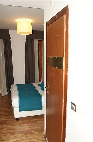 Hotel Il Moro Di 3*