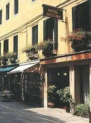 伊尔摩洛威尼斯酒店 酒店